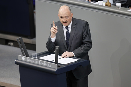 209. Sitzung des Deutschen Bundestages in Berlin