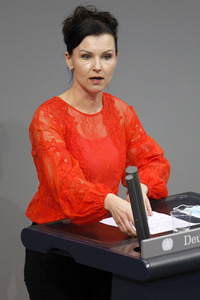 209. Sitzung des Deutschen Bundestages in Berlin