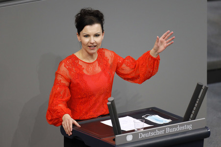 209. Sitzung des Deutschen Bundestages in Berlin