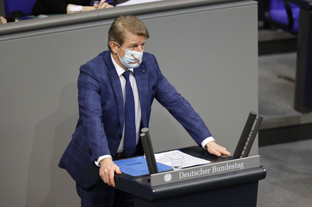 209. Sitzung des Deutschen Bundestages in Berlin