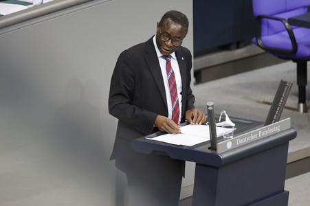 209. Sitzung des Deutschen Bundestages in Berlin