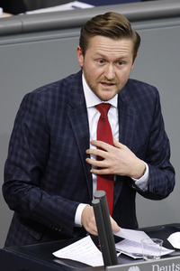 209. Sitzung des Deutschen Bundestages in Berlin