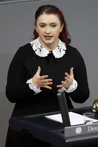 209. Sitzung des Deutschen Bundestages in Berlin