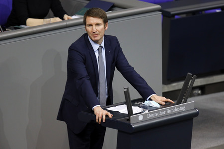 209. Sitzung des Deutschen Bundestages in Berlin
