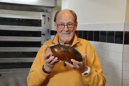 Promi-Backen mit Herbert Köfer in Löbau