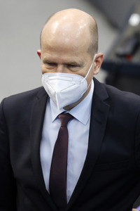 210. Sitzung des Deutschen Bundestages in Berlin