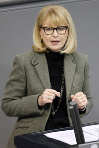 210. Sitzung des Deutschen Bundestages in Berlin