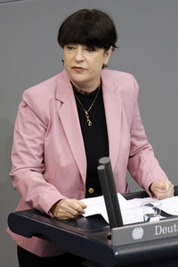 210. Sitzung des Deutschen Bundestages in Berlin