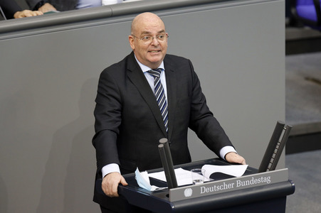 210. Sitzung des Deutschen Bundestages in Berlin