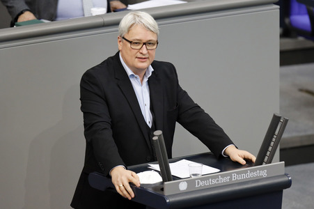 210. Sitzung des Deutschen Bundestages in Berlin