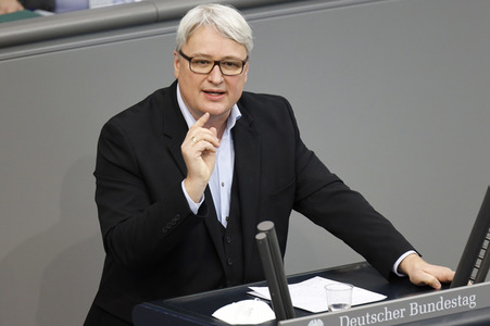 210. Sitzung des Deutschen Bundestages in Berlin