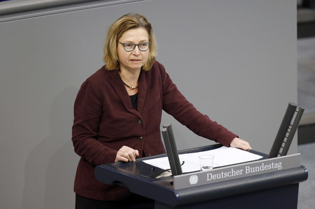 210. Sitzung des Deutschen Bundestages in Berlin