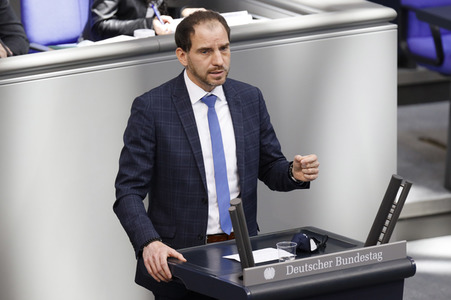 210. Sitzung des Deutschen Bundestages in Berlin