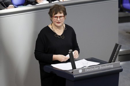 210. Sitzung des Deutschen Bundestages in Berlin