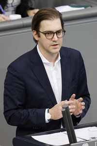 210. Sitzung des Deutschen Bundestages in Berlin