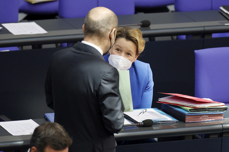 210. Sitzung des Deutschen Bundestages in Berlin