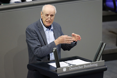 210. Sitzung des Deutschen Bundestages in Berlin