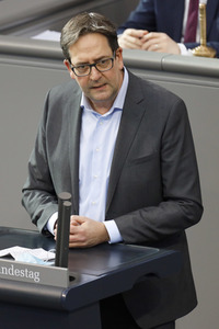 210. Sitzung des Deutschen Bundestages in Berlin