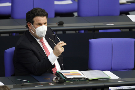 210. Sitzung des Deutschen Bundestages in Berlin