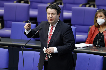 210. Sitzung des Deutschen Bundestages in Berlin