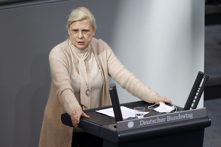 210. Sitzung des Deutschen Bundestages in Berlin