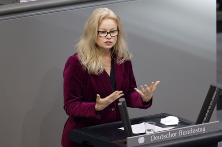 210. Sitzung des Deutschen Bundestages in Berlin