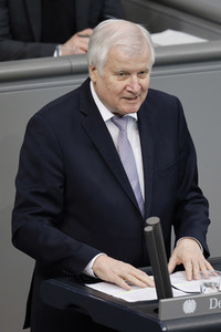 210. Sitzung des Deutschen Bundestages in Berlin