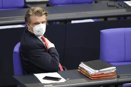 208. Sitzung des Deutschen Bundestages in Berlin