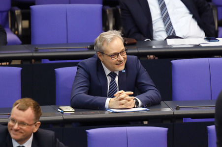 208. Sitzung des Deutschen Bundestages in Berlin