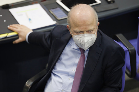 208. Sitzung des Deutschen Bundestages in Berlin