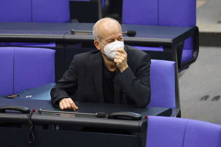 208. Sitzung des Deutschen Bundestages in Berlin