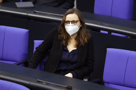 208. Sitzung des Deutschen Bundestages in Berlin