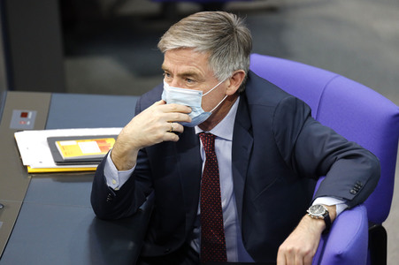 208. Sitzung des Deutschen Bundestages in Berlin