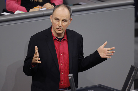 208. Sitzung des Deutschen Bundestages in Berlin