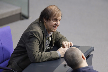 210. Sitzung des Deutschen Bundestages in Berlin