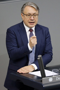 210. Sitzung des Deutschen Bundestages in Berlin