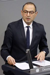 210. Sitzung des Deutschen Bundestages in Berlin