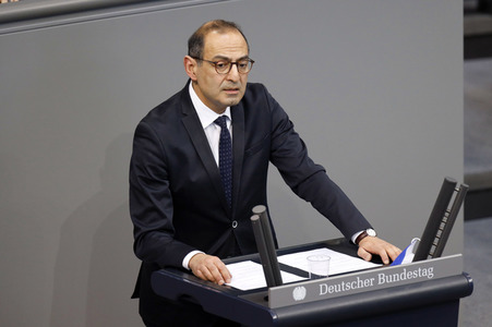 210. Sitzung des Deutschen Bundestages in Berlin