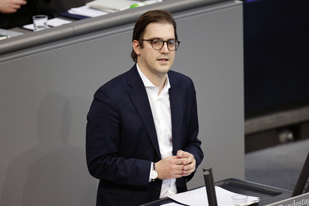 210. Sitzung des Deutschen Bundestages in Berlin