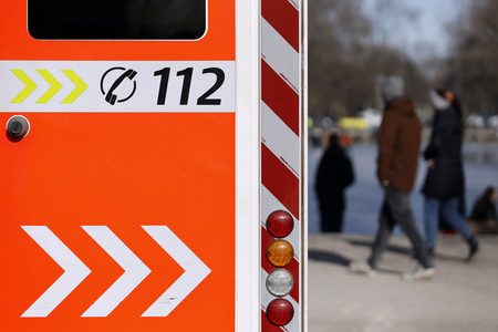 Feuerwehrübung Eisrettung in Köln