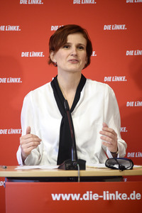 Pressekonferenz mit Katja Kipping in Berlin