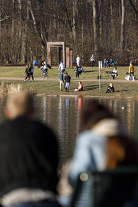 Symbolfoto Spazierengehen