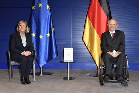 Übergabe des Jahresberichts der Wehrbeauftragten in Berlin