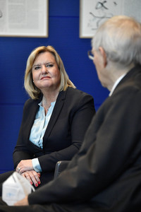 Übergabe des Jahresberichts der Wehrbeauftragten in Berlin