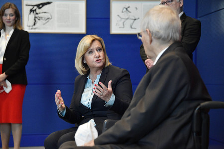 Übergabe des Jahresberichts der Wehrbeauftragten in Berlin