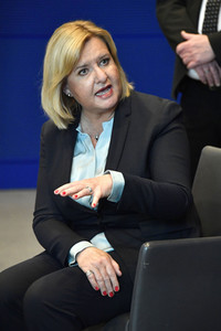 Übergabe des Jahresberichts der Wehrbeauftragten in Berlin