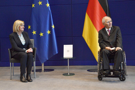 Übergabe des Jahresberichts der Wehrbeauftragten in Berlin