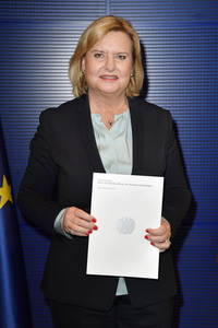 Übergabe des Jahresberichts der Wehrbeauftragten in Berlin