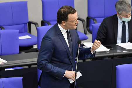 211. Sitzung des Deutschen Bundestages in Berlin