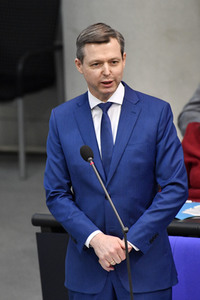 211. Sitzung des Deutschen Bundestages in Berlin